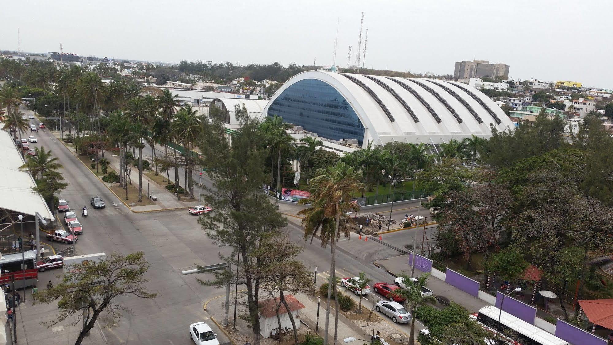 Hotel Gran Via - Centro Veracruz Extérieur photo